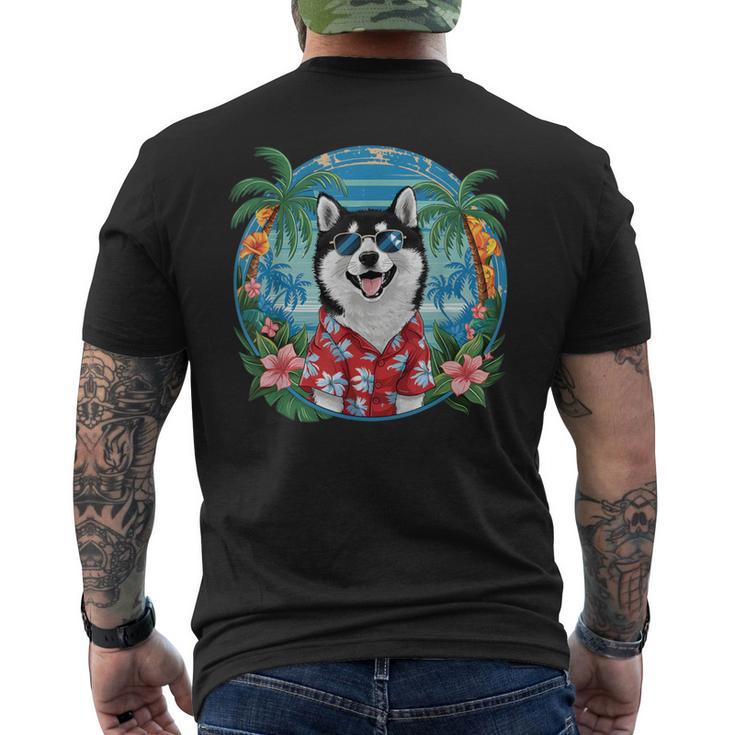 面白い 柴犬 夏 ハワイアン バイブ トロピカルビーチ メンズTシャツ バックプリント