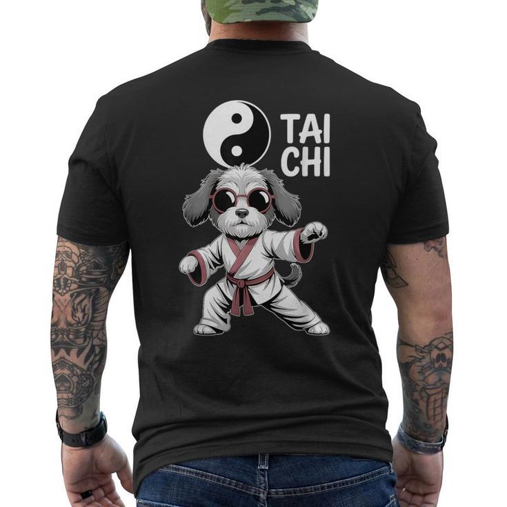 面白い太極拳犬格闘技陰陽クールな子犬のポーズ メンズTシャツ バックプリント