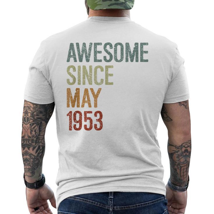 1953年5月以来素晴らしい誕生日。面白いレトロ。 メンズTシャツ バックプリント