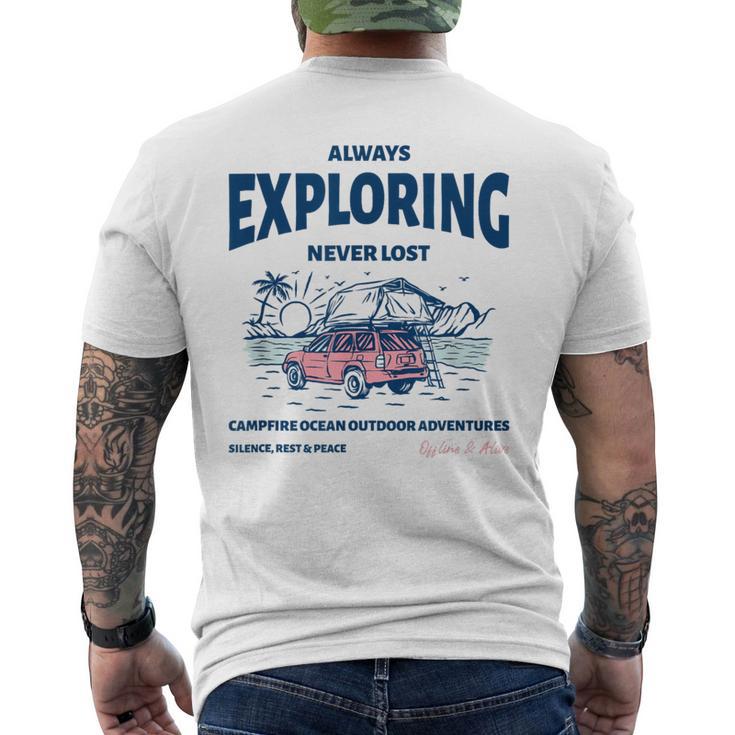 Always Exploring Campfire Ocean Outdoor ビーチライフグラフィック メンズTシャツ バックプリント