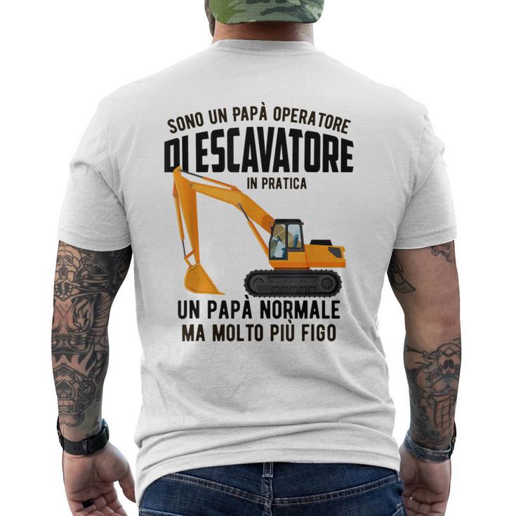Sono Un Papà Operatore Di Escavatore In Pratica T-shirt da uomo con stampa posteriore