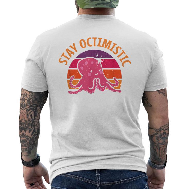 Stay Octimistic オクトパス 頭足類 イカ メンズ レディース メンズTシャツ バックプリント