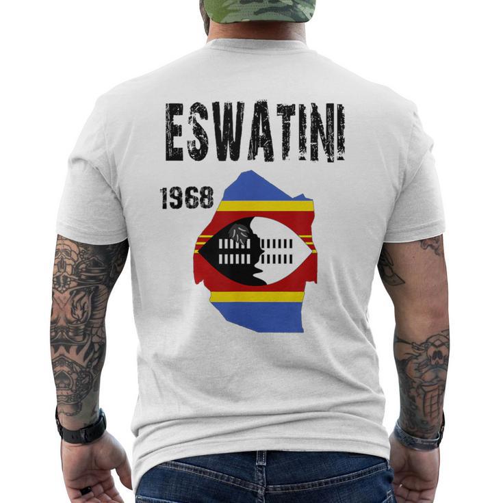 エスワティニ地図旗 制定。 メンズTシャツ バックプリント