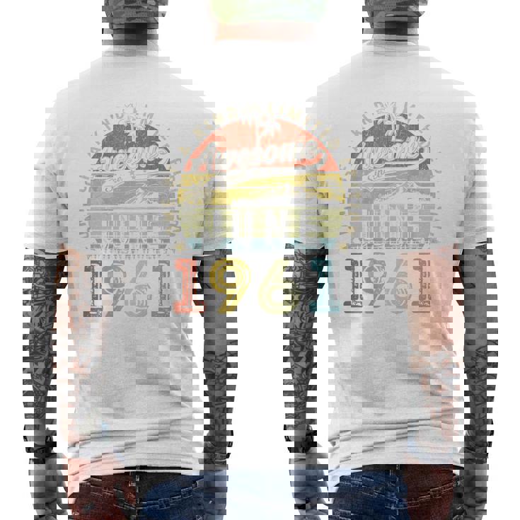 オンバック 65 限定版 1961年6月65日 誕生日 メンズTシャツ バックプリント