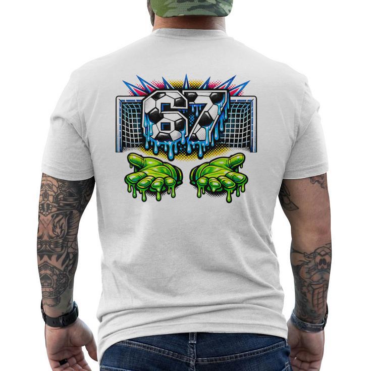 サッカー 67 シックスセブンファニージェンアルファミームドリップ メンズTシャツ バックプリント