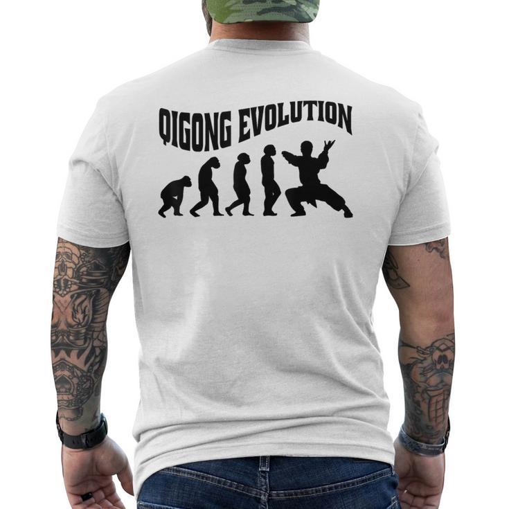 気功、武術、気功、瞑想、太極拳、気功 メンズTシャツ バックプリント