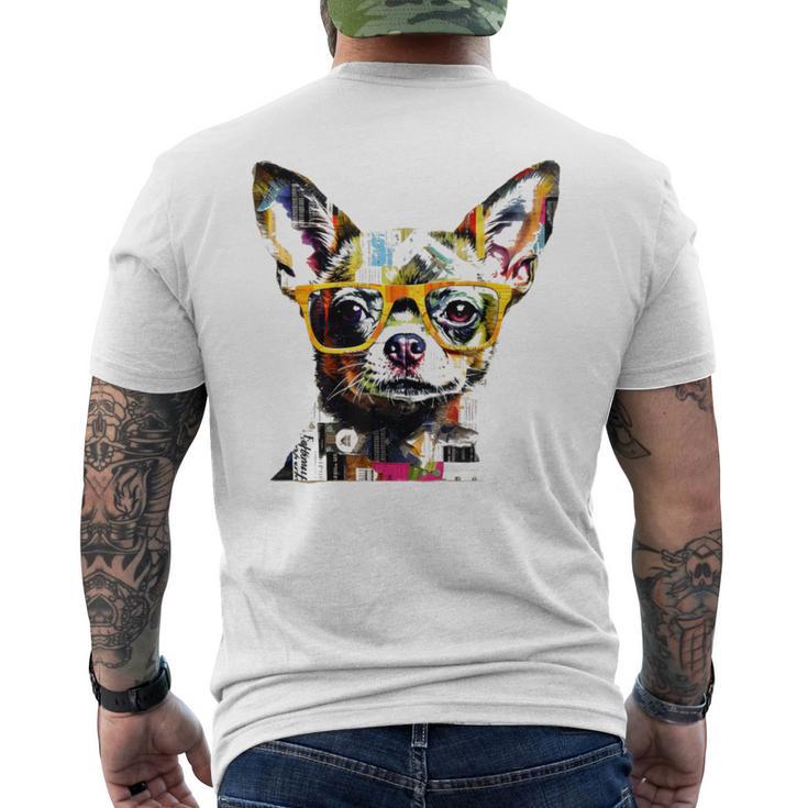 黄色のメガネを着たチワワ 明るい色 メンズTシャツ バックプリント