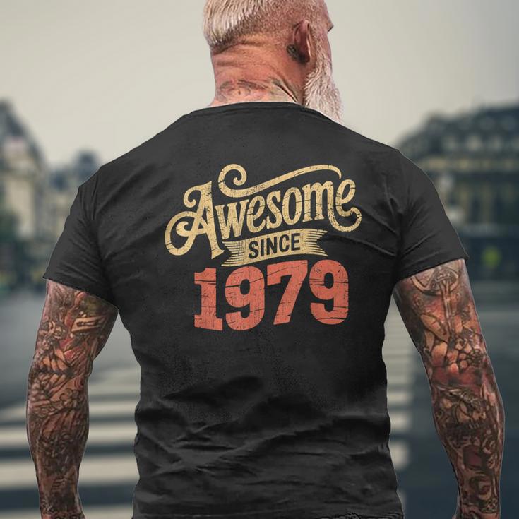 1979年生まれの1979年誕生の素晴らしいギフト。 メンズTシャツ バックプリント 高齢者への贈り物