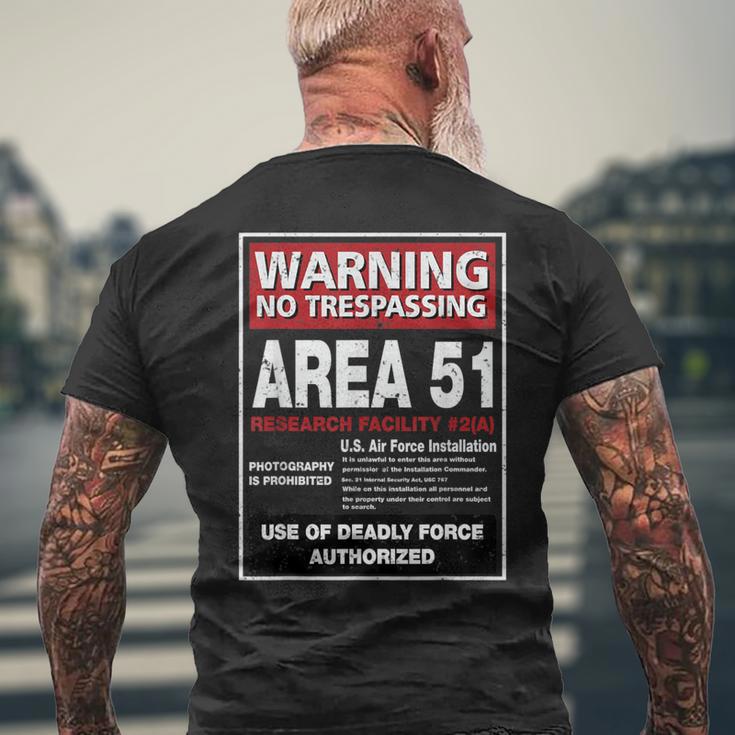 Alien Area 51 警告サイン ラスベガス Nv メンズTシャツ バックプリント 高齢者への贈り物
