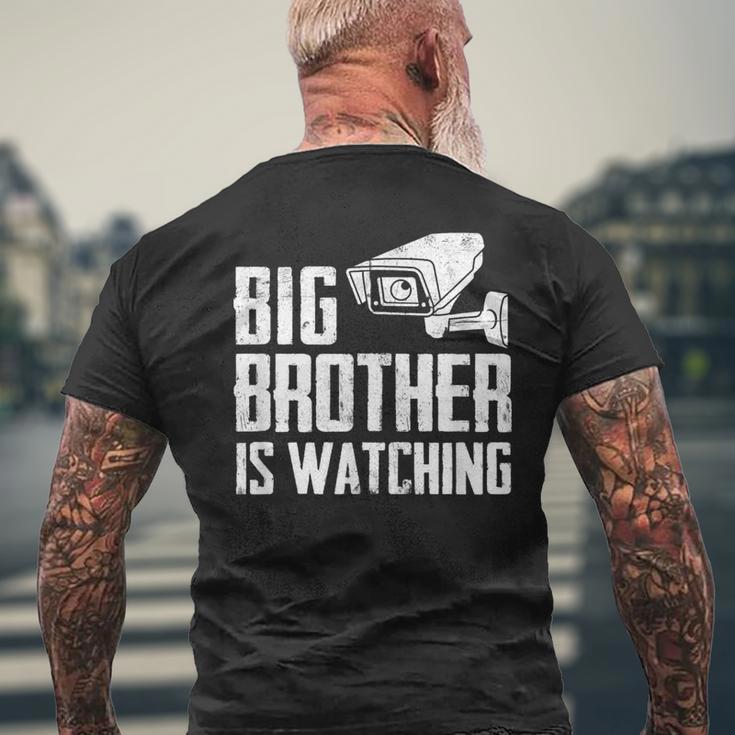 Big Brother Is Watching Government Massurveillance Cctv メンズTシャツ バックプリント 高齢者への贈り物