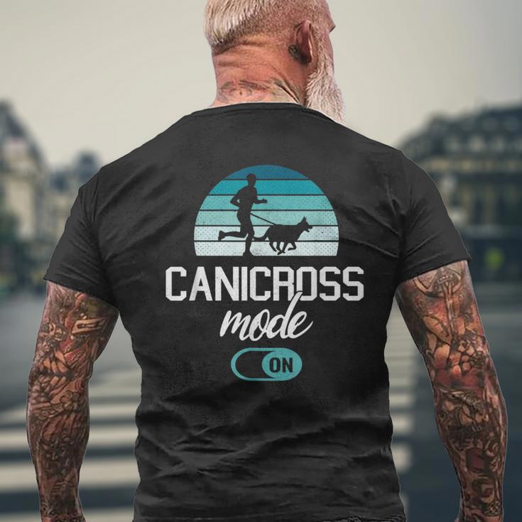 Canicross Runner 犬 トレイルランニング メンズTシャツ バックプリント 高齢者への贈り物
