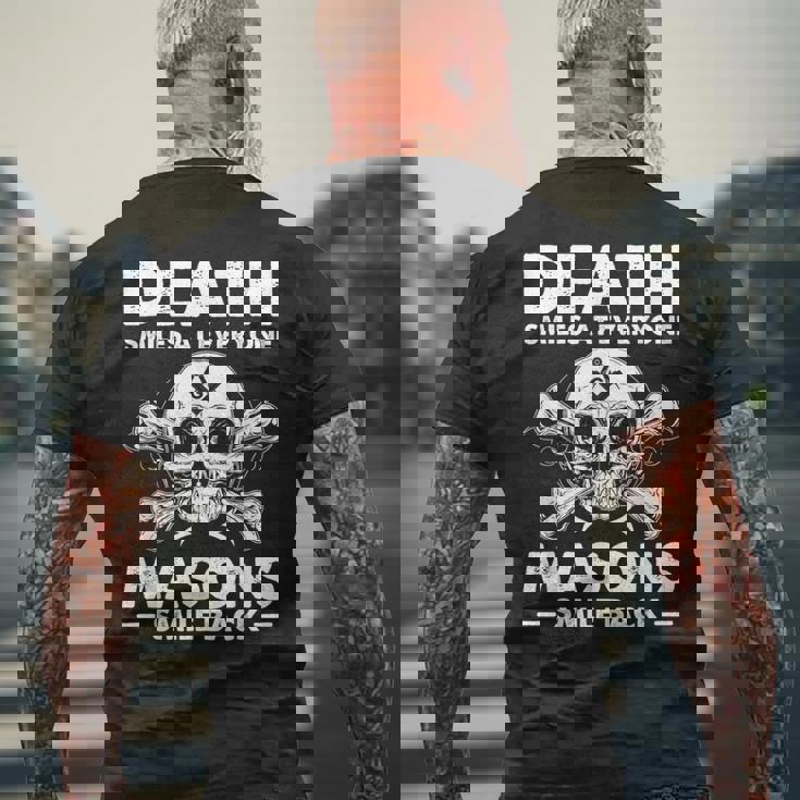Freemasonkull Quote Deathmiles Mason ユーモア フリーメイソン メンズTシャツ バックプリント 高齢者への贈り物