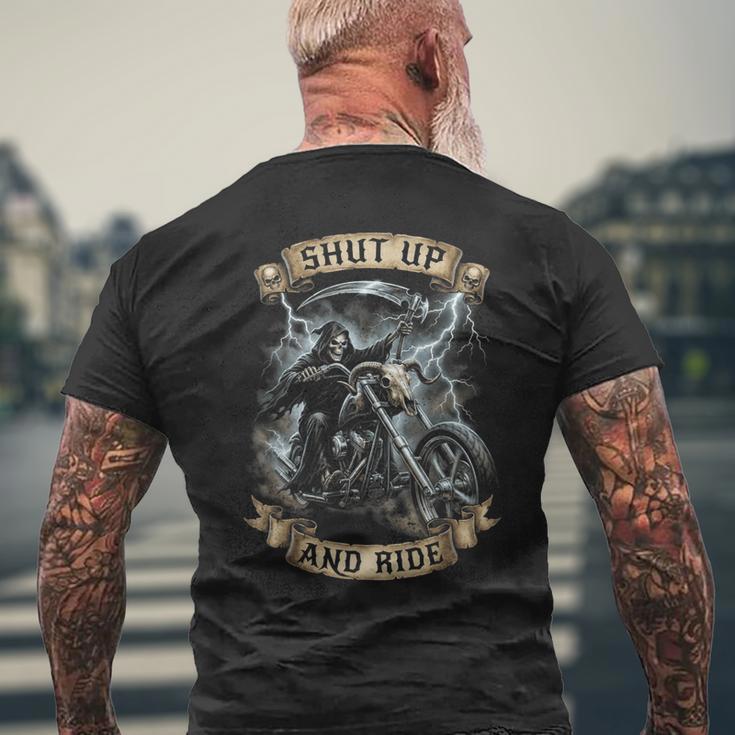 Grim Reaper オートバイ バイカー スケルトン シャット アップ アンド ライド メンズTシャツ バックプリント 高齢者への贈り物