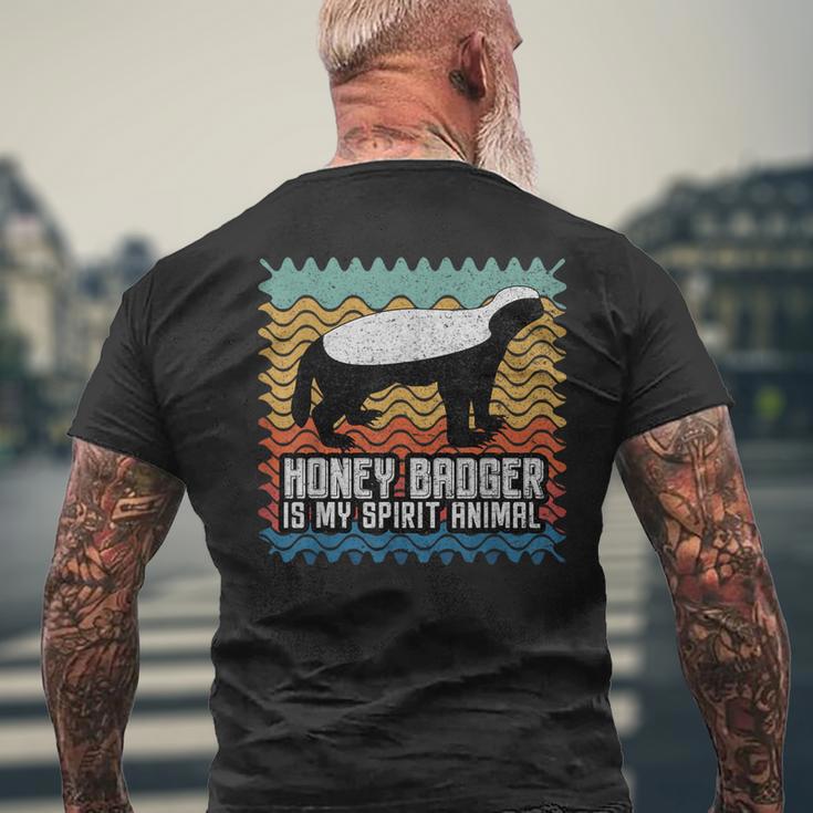 Honey Badger Is Mypirit Animal メンズTシャツ バックプリント 高齢者への贈り物