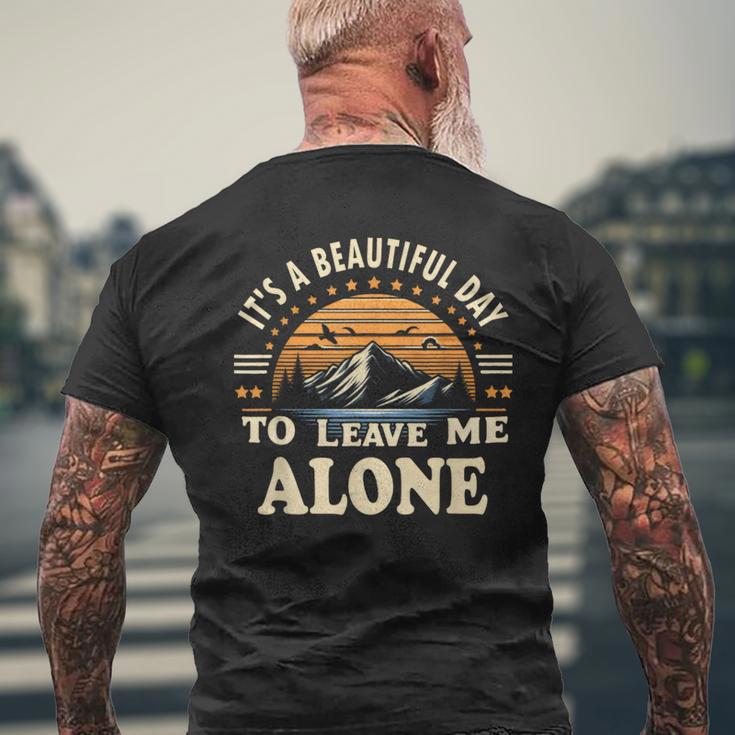 It's A Beautiful Day To Leave Me Alone Inrovert メンズTシャツ バックプリント 高齢者への贈り物