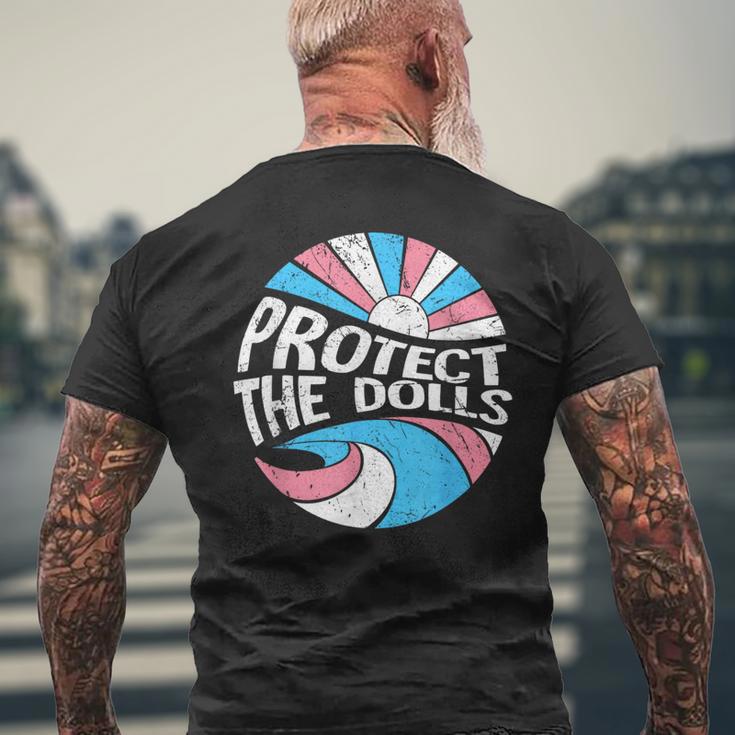 Protect The Dolls、トランスジェンダーlgbt、トランスジェンダーの権利 メンズTシャツ バックプリント 高齢者への贈り物