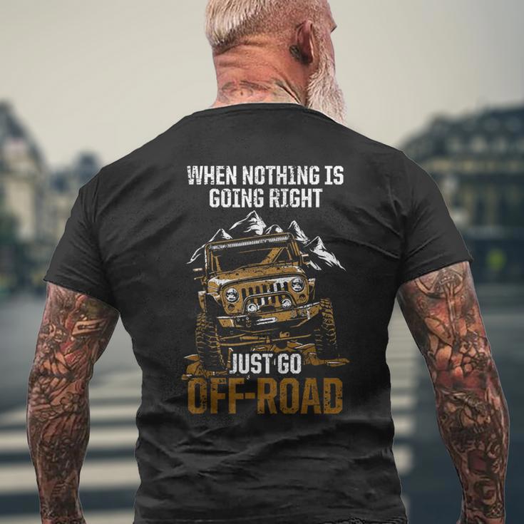 When Nothing Is Going Right Just Go Off Road メンズTシャツ バックプリント 高齢者への贈り物