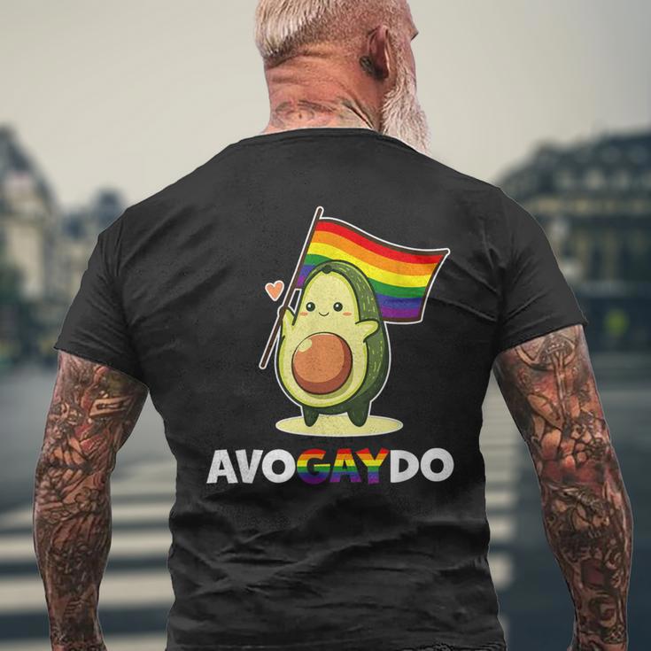 かわいい Lgbtq 猫と虹の旗のセーター – Lgbtq プライド メンズTシャツ バックプリント 高齢者への贈り物