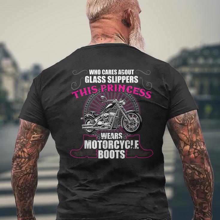 このプリンセスはオートバイブーツを身に着けていません ガラスのスリッパは面白い メンズTシャツ バックプリント 高齢者への贈り物