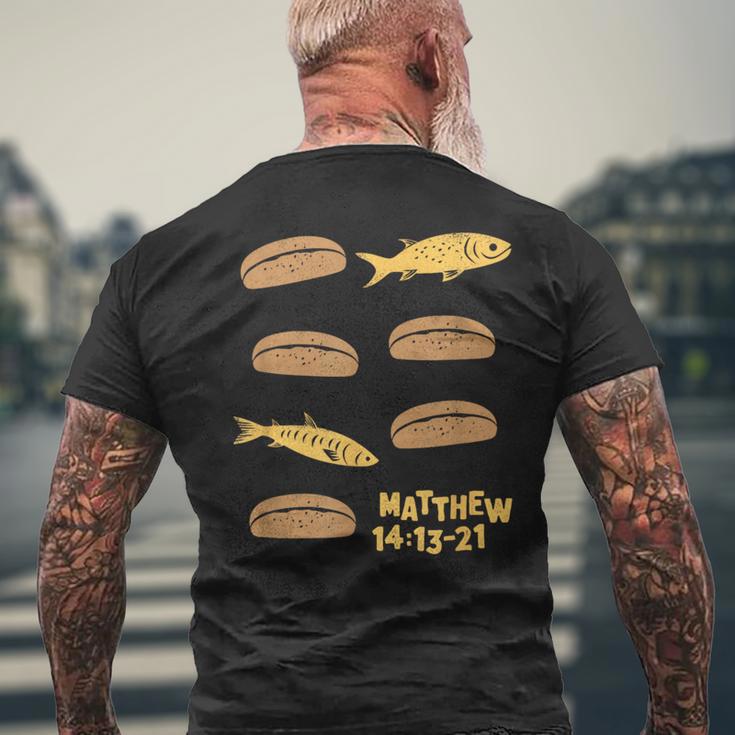 イエス・フィード 5000 5 一斤のパン 2 魚 聖書 物語 メンズTシャツ バックプリント 高齢者への贈り物