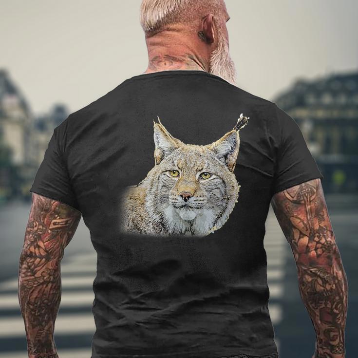 オオヤマネコのデザインオオヤマネコの野良猫ギフト メンズTシャツ バックプリント 高齢者への贈り物