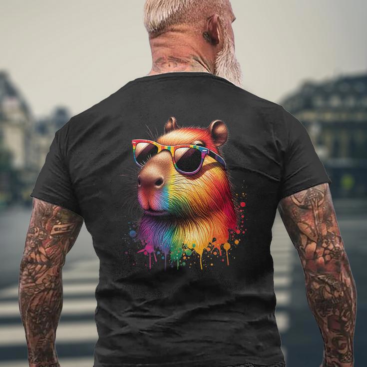 カピバラレインボーフラッグゲイプライド メンズTシャツ バックプリント 高齢者への贈り物