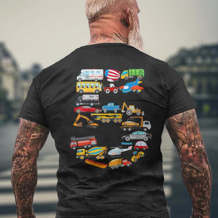 キッズ 男の子の車、消防車の5歳の誕生日 メンズTシャツ バックプリント 高齢者への贈り物