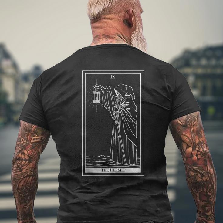 タロットカード隠者占い師オカルト魔女ウィッカン メンズTシャツ バックプリント 高齢者への贈り物