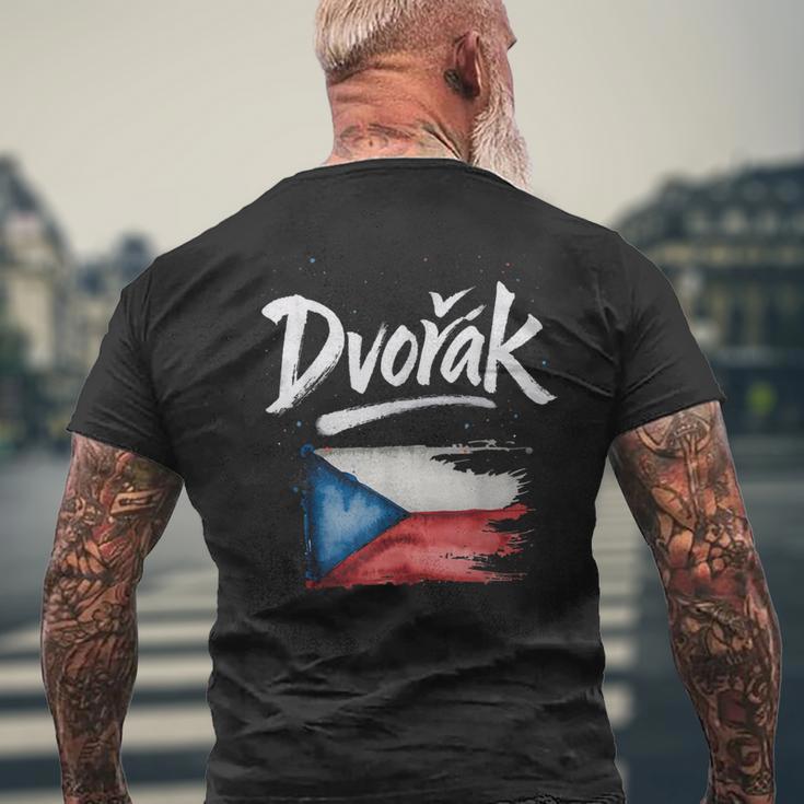 ドヴォルザーク チェコの旗 チェコの名前 メンズTシャツ バックプリント 高齢者への贈り物