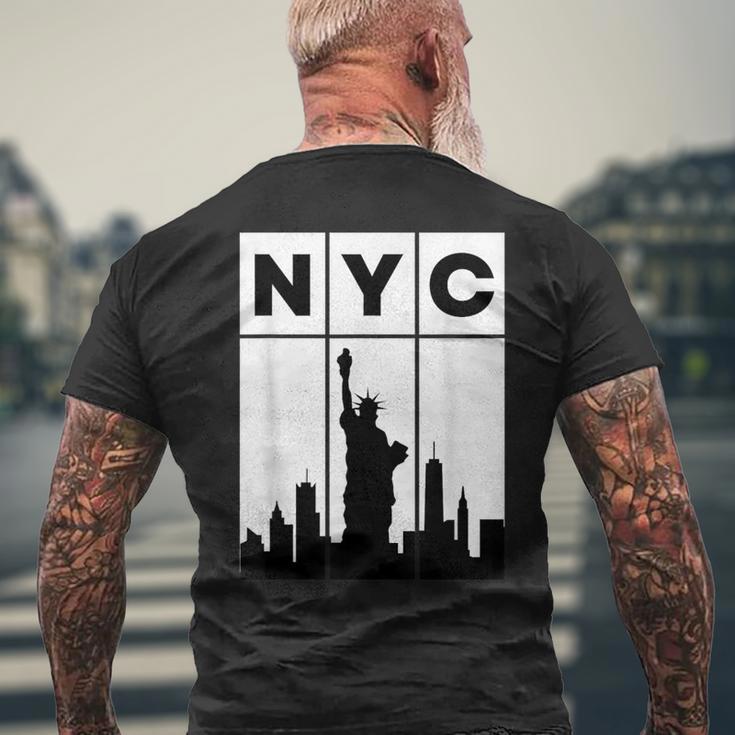 ニューヨークシティ Nyc スカイライン エンパイアステートビル メンズTシャツ バックプリント 高齢者への贈り物