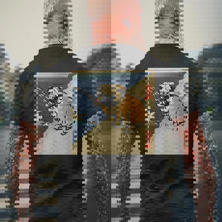 パグ 犬 面白いtシャツ イヌ 釣り メンズ おもしろ 面白い 服 おもしろグッズ 文字tシャツ ネタ 海釣り 川釣り メンズTシャツ バックプリント 高齢者への贈り物