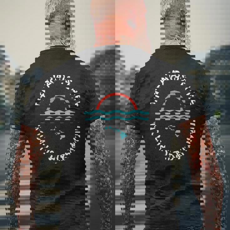 パラダイスライフサンセットノースショアハワイ諸島 メンズTシャツ バックプリント 高齢者への贈り物