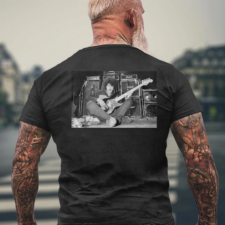 フィル・ライノット・シン・リジー・レコーディング・サンダー・アンド・ライトニング 1982 メンズTシャツ バックプリント 高齢者への贈り物
