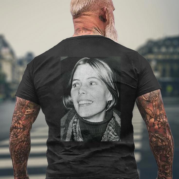 フォーク・シンガー、ジョニ・ミッチェル・クラウズ・エラ 1969 メンズTシャツ バックプリント 高齢者への贈り物