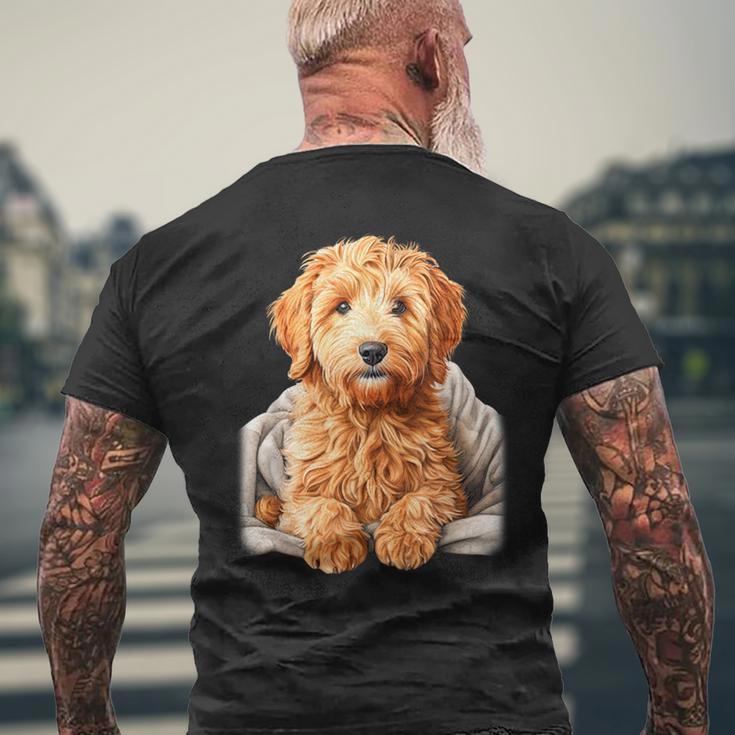 ブランキー付きのかわいいゴールデンドゥードル犬 メンズTシャツ バックプリント 高齢者への贈り物