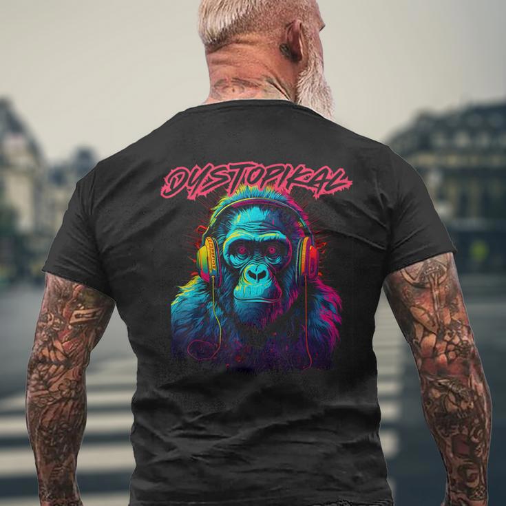 レトロなシンセウェーブパンクゴリラデザイン。 メンズTシャツ バックプリント 高齢者への贈り物