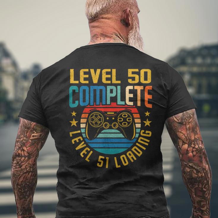 レベル50 コンプリートレベル51 ローディング 50歳の誕生日 ビデオゲーマー メンズTシャツ バックプリント 高齢者への贈り物
