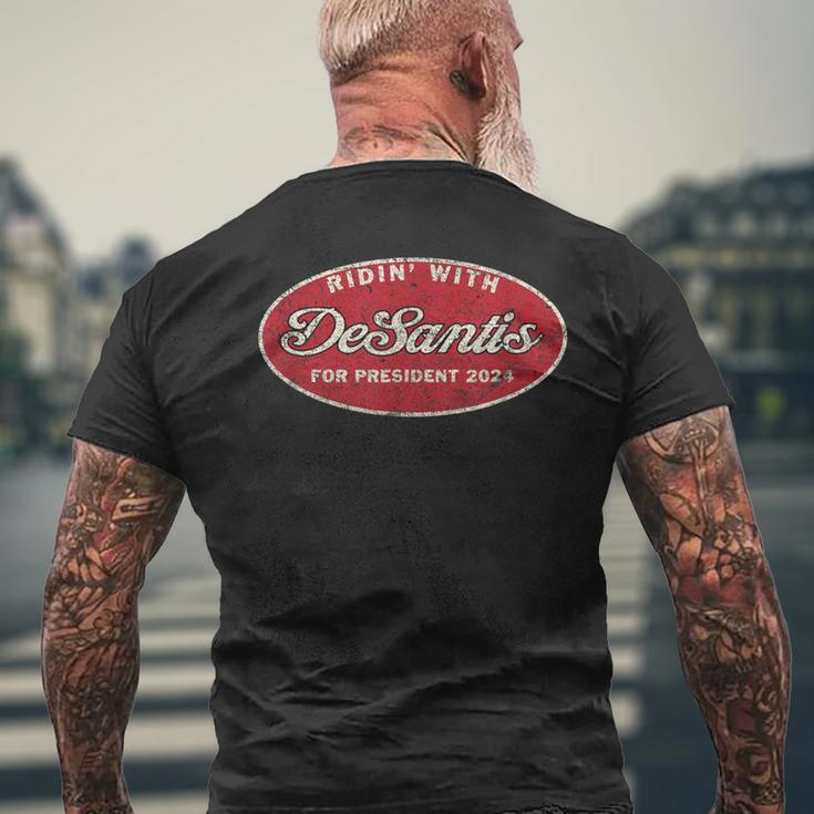ロン・デサンティスと一緒に乗るバイカーズ 2024年プレジデント メンズTシャツ バックプリント 高齢者への贈り物