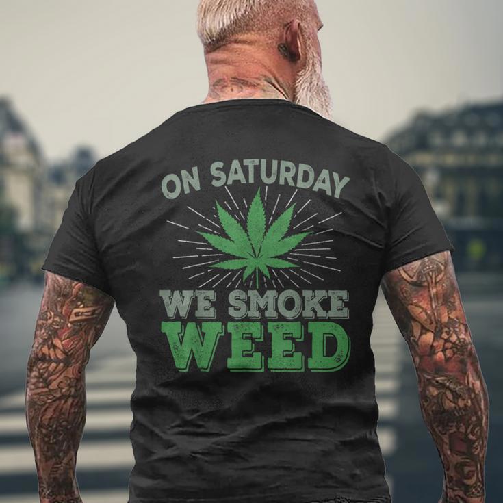 土曜日はwemoke Weeed-鈍いジョイントガンジャディスペンサリーアート メンズTシャツ バックプリント 高齢者への贈り物