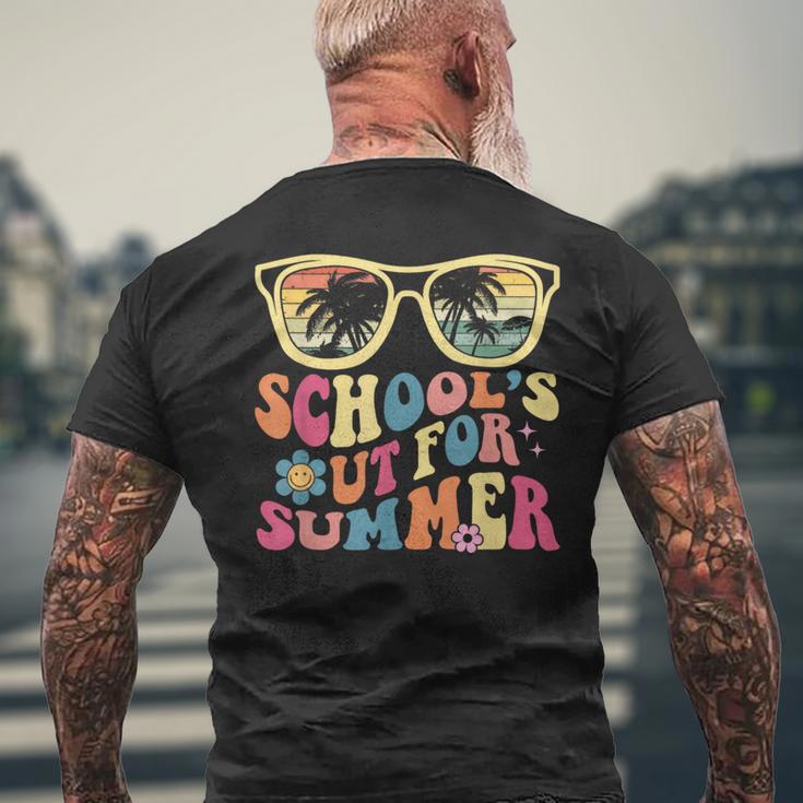 夏休みのレトロスクール最終日、先生のお出かけ メンズTシャツ バックプリント 高齢者への贈り物