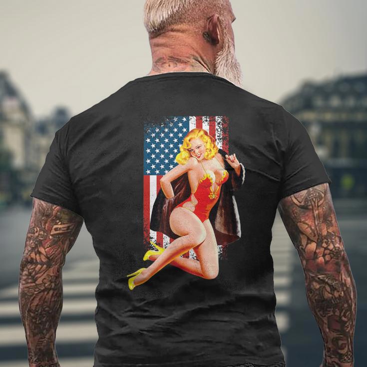 愛国的なヴィンテージセクシーピンナップガール メンズTシャツ バックプリント 高齢者への贈り物