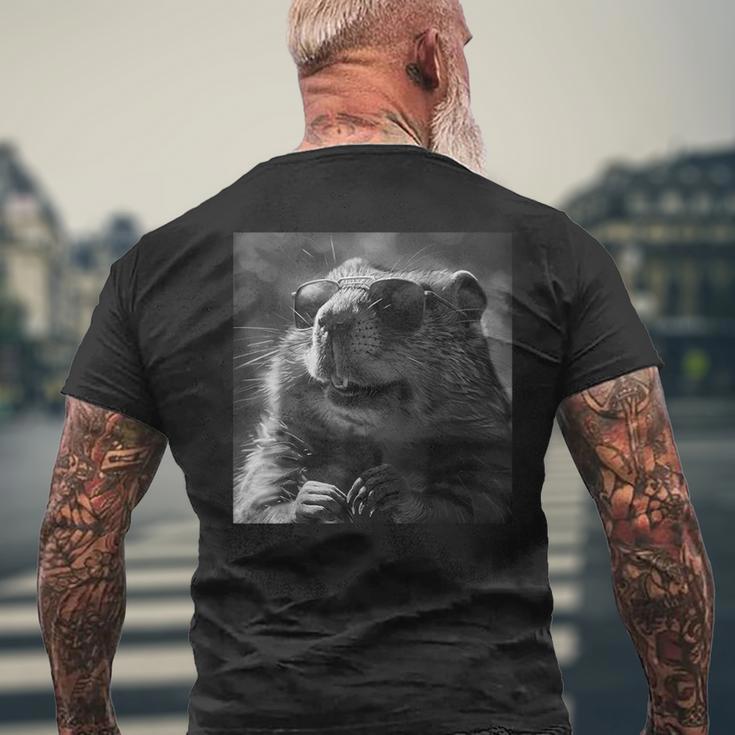 生意気に笑うマーモット、面白い動物、面白いマーモット メンズTシャツ バックプリント 高齢者への贈り物