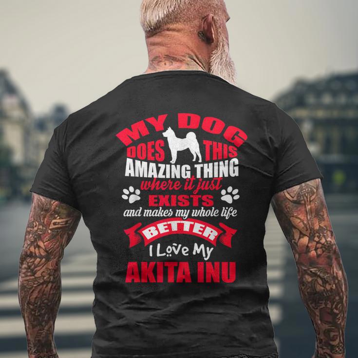 私は私の秋田犬が大好きです 犬の面白い子犬の恋人 メンズTシャツ バックプリント 高齢者への贈り物