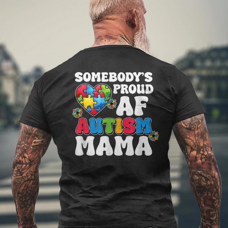 誰かの自慢の自閉症ママの自閉症啓発 メンズTシャツ バックプリント 高齢者への贈り物