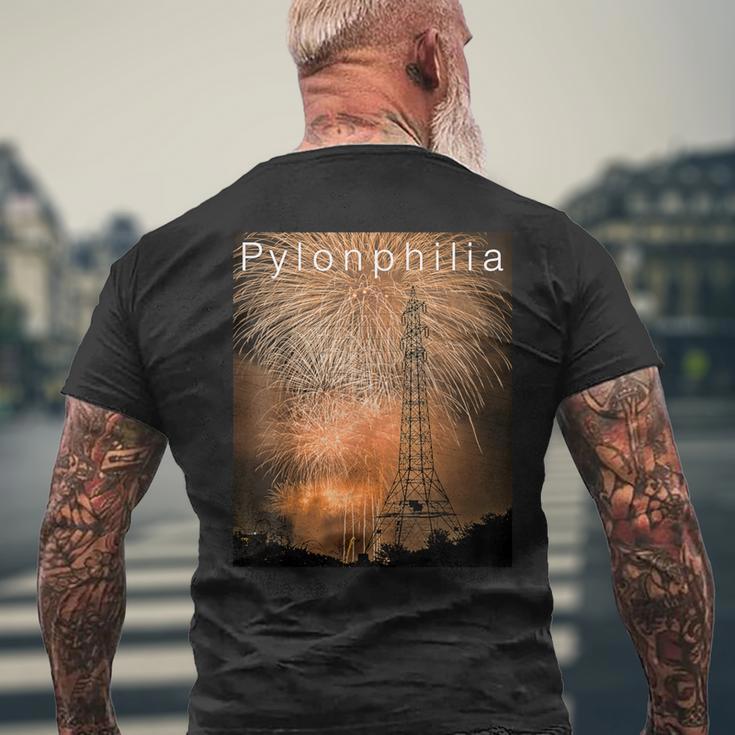 送電鉄塔 -Pylonphilia- メンズTシャツ バックプリント 高齢者への贈り物