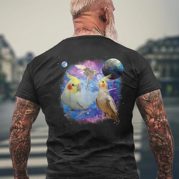 銀河を飛んでいる面白いオカメインコ オカメインコ メンズTシャツ バックプリント 高齢者への贈り物