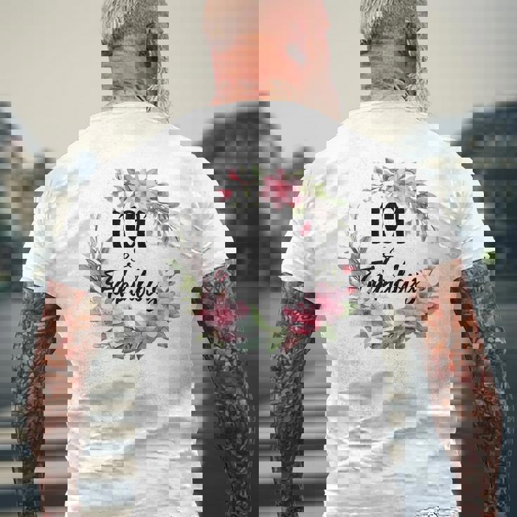 101歳＆ファビュラスフラワーパーティー 101歳の誕生日おめでとう 長袖tシャツ メンズTシャツ バックプリント 高齢者への贈り物