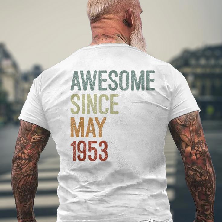 1953年5月以来素晴らしい誕生日。面白いレトロ。 メンズTシャツ バックプリント 高齢者への贈り物