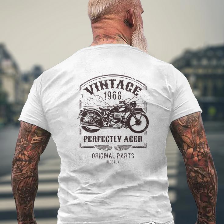 1968年生まれのビンテージバイク、バイクライダークラシック。 メンズTシャツ バックプリント 高齢者への贈り物