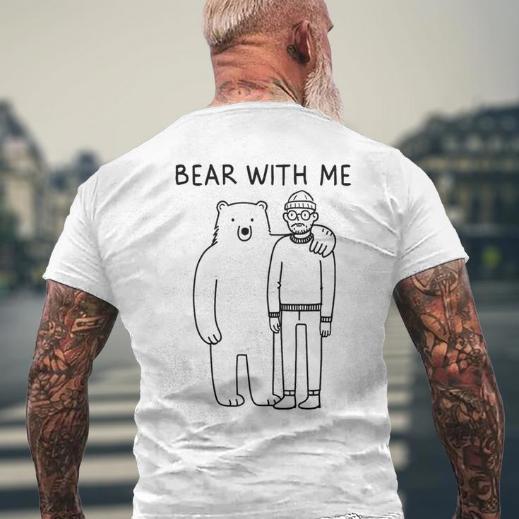 Bear With Me – 面白いミニマリストアニマルしゃれ メンズTシャツ バックプリント 高齢者への贈り物